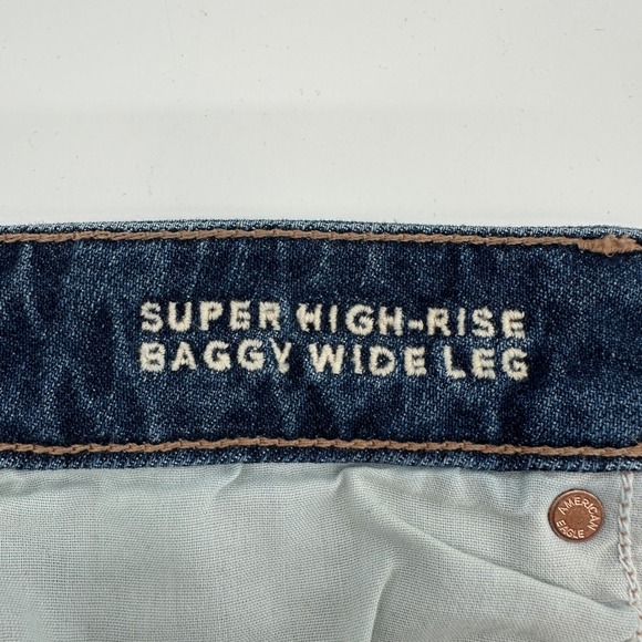 American Eagle Super High Rise Baggy Wide Leg Jeans Blue 12 Regular Denim NWOT - Picture 5 of 12